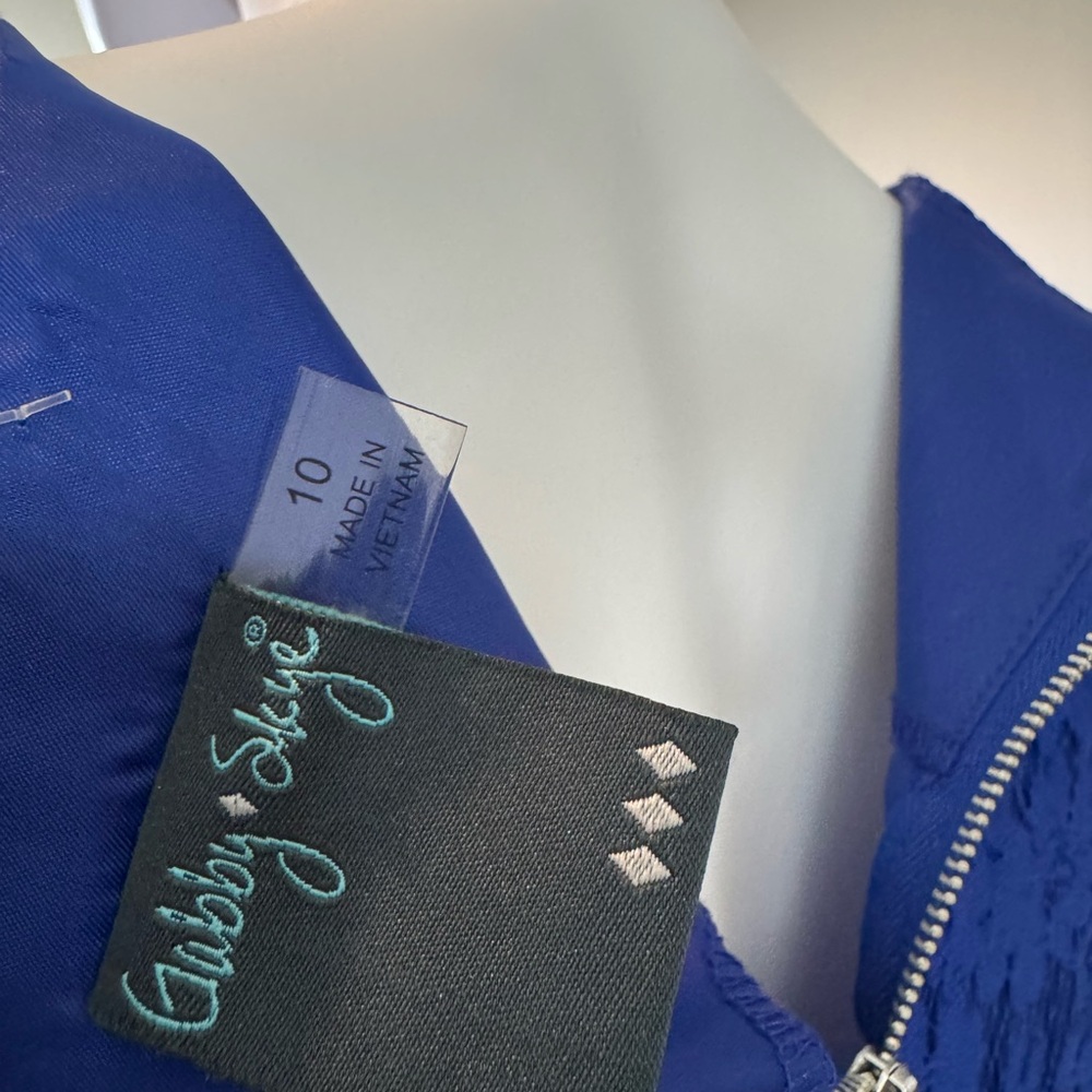 Gabby Skye Cobalt Blue Lace Midi Dress - Picture 11 of 12